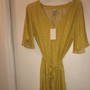 Yellow Polka Dot dress!! With POCKETS!!